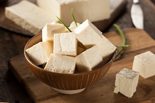 What is the Nutritional Value of Tofu per 100g and Is Tofu per 100g Healthy for You?