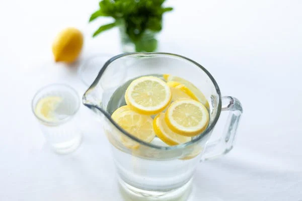 What is the Nutritional Value of Lemonade and Is Lemonade Healthy for You?