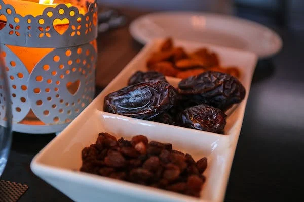 What is the Nutritional Value of Kimia Dates and Are Kimia Dates Healthy for You?