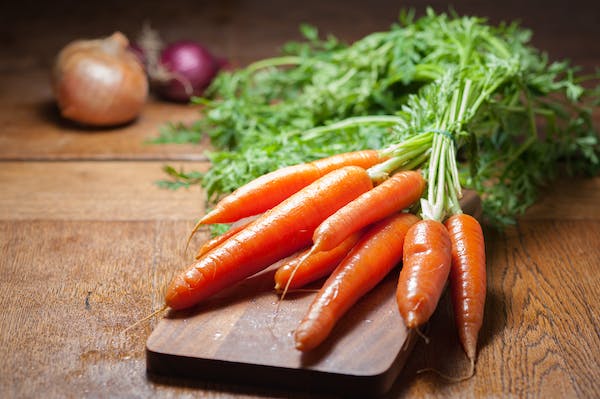 What is the Nutritional Value of Carrots and Are Carrots Healthy for You?
