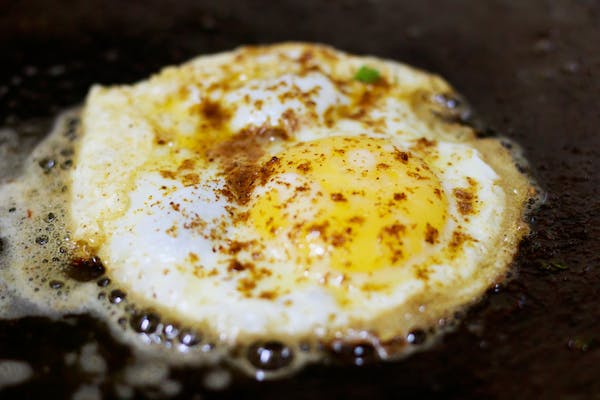 What is the Nutritional Value of Fried Egg and Is Fried Egg Healthy for You?
