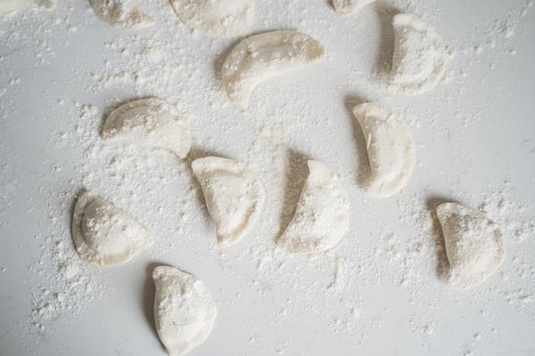 What is the Nutritional Value of White Flour per 100g and Is White Flour per 100g Healthy for You?