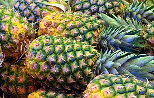 What is the Nutritional Value of Pineapple per 100g and Is Pineapple per 100g Healthy for You?