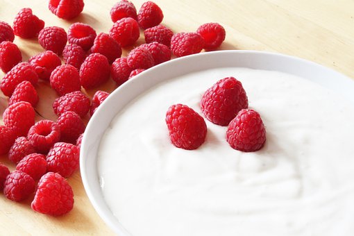 What is the Nutritional Value of Yoghurt and Is Yoghurt Healthy for You?