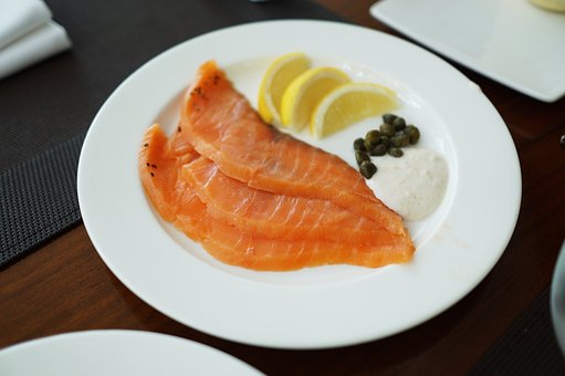 What is the Nutritional Value of Smoked Salmon and Is Smoked Salmon Healthy for You?