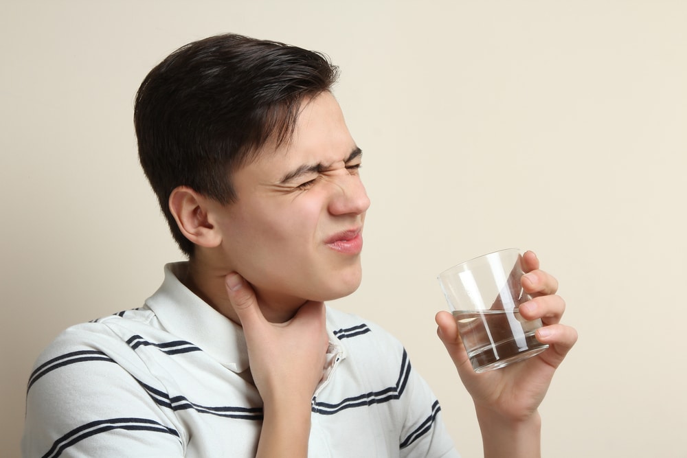 What are the Symptoms and Causes of Sore Throat and the Treatment for Sore Throat?