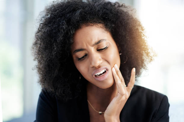 What are the Symptoms of Temporomandibular Joint Dysfunction and the Treatment for Temporomandibular Joint Dysfunction?