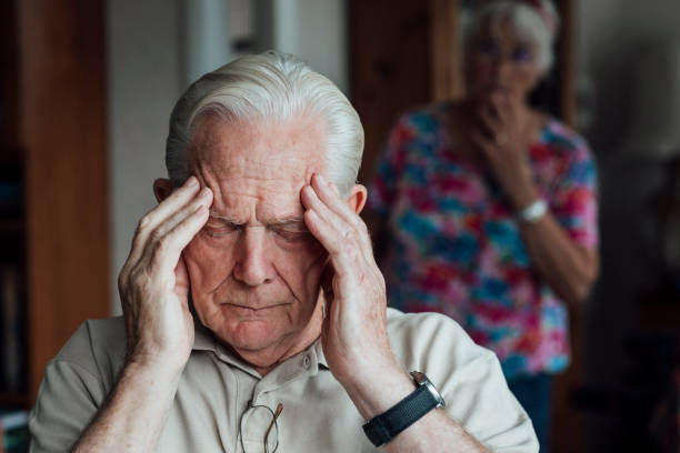What are the Signs and Symptoms of Early Dementia and the Treatment for Early Dementia?